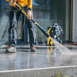 Pressure Washing Water Blasting